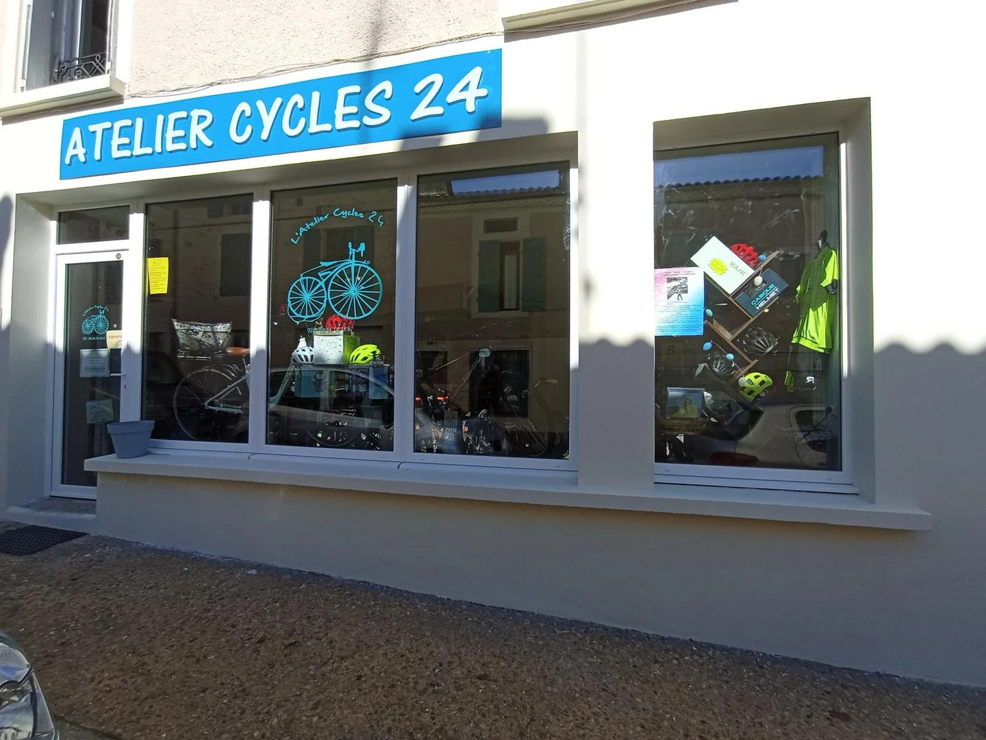 https://cdt64.media.tourinsoft.eu/upload/Atelier-des-Cycles-2.jpg