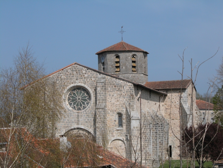 https://cdt64.media.tourinsoft.eu/upload/Eglise-Bussiere.jpg