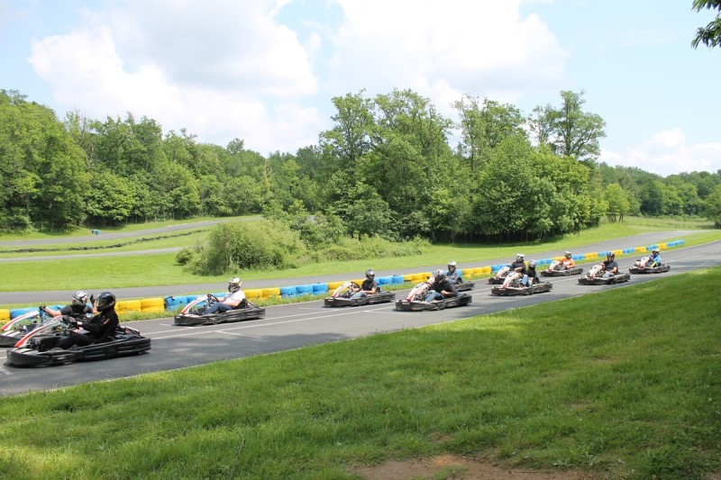 https://cdt40.media.tourinsoft.eu/upload/Karting-2jpg.jpg
