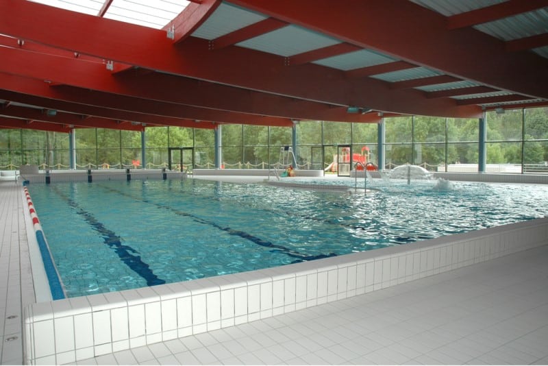 https://cdt24.media.tourinsoft.eu/upload/Bassin-25m-2-2.jpg